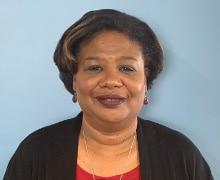 Janelle Van Dyke : Payroll Manager